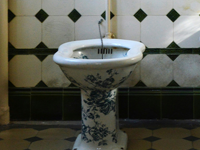 Bidet